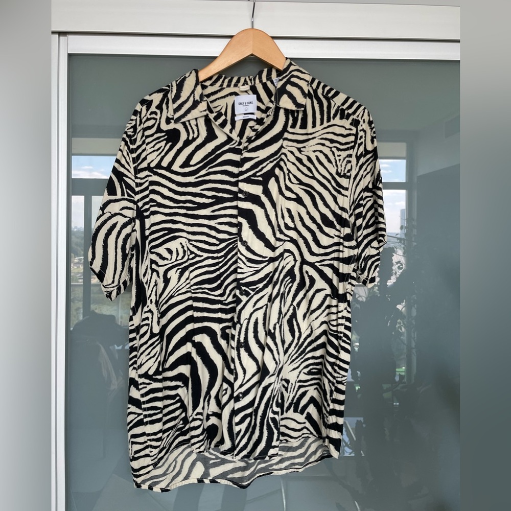 ONLY & SONS Black and White Zebra Print Short Sleeve Button-Down Shirt